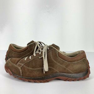 Simple Womens 9.5 Sneakers Shoes Lace Up Brown Suede Skater Minimalist Retro y2k